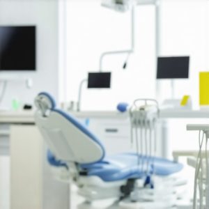 Stop Drill Anxiety: Why 2026 Family Dentists Use Air-Abrasion